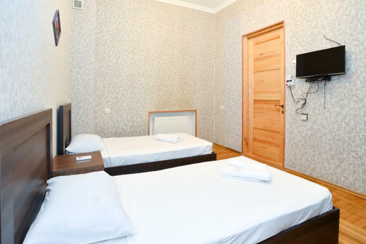 Shin Hotel Achaltsiche Kamer foto