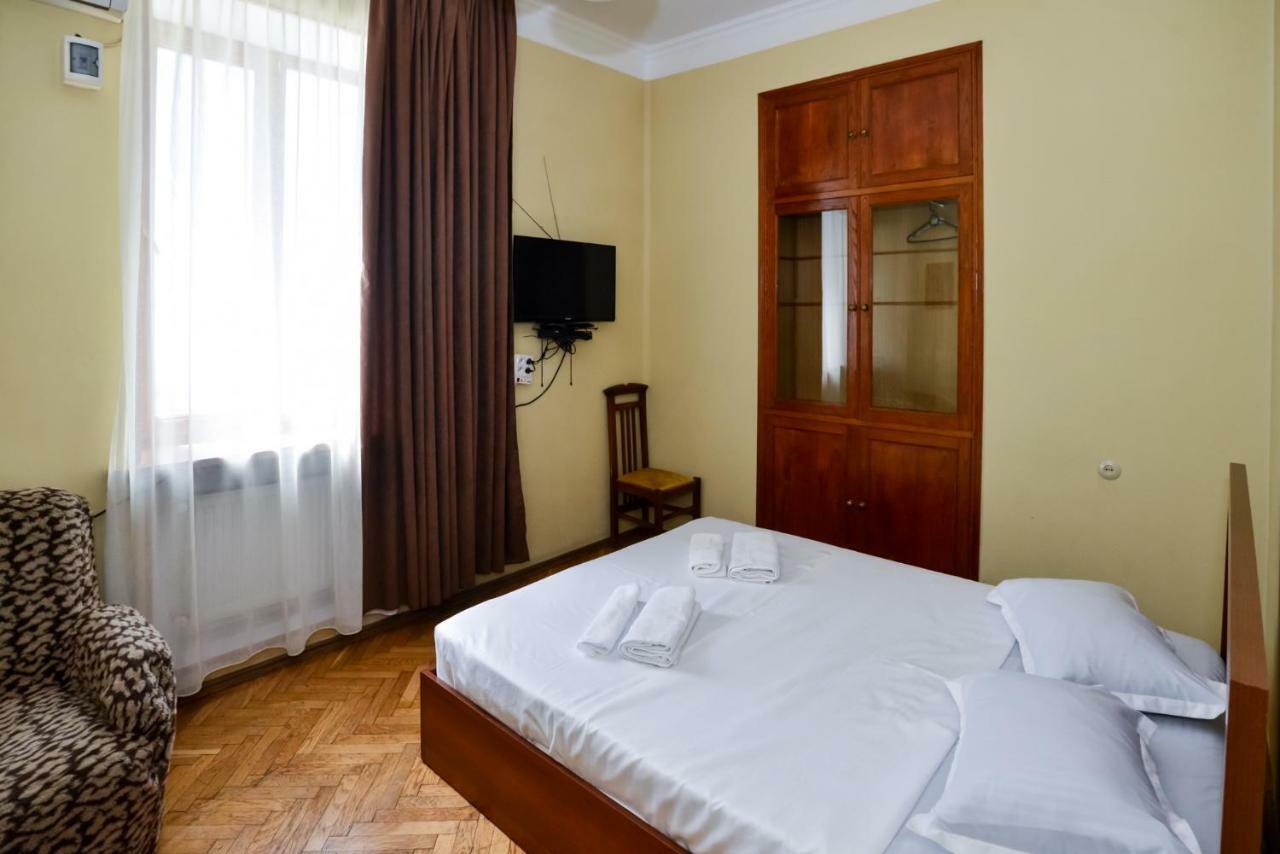 Shin Hotel Achaltsiche Kamer foto